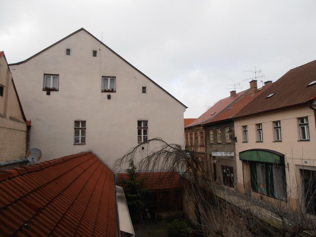 Penzion U Ceske Koruny Jicin Bagian luar foto